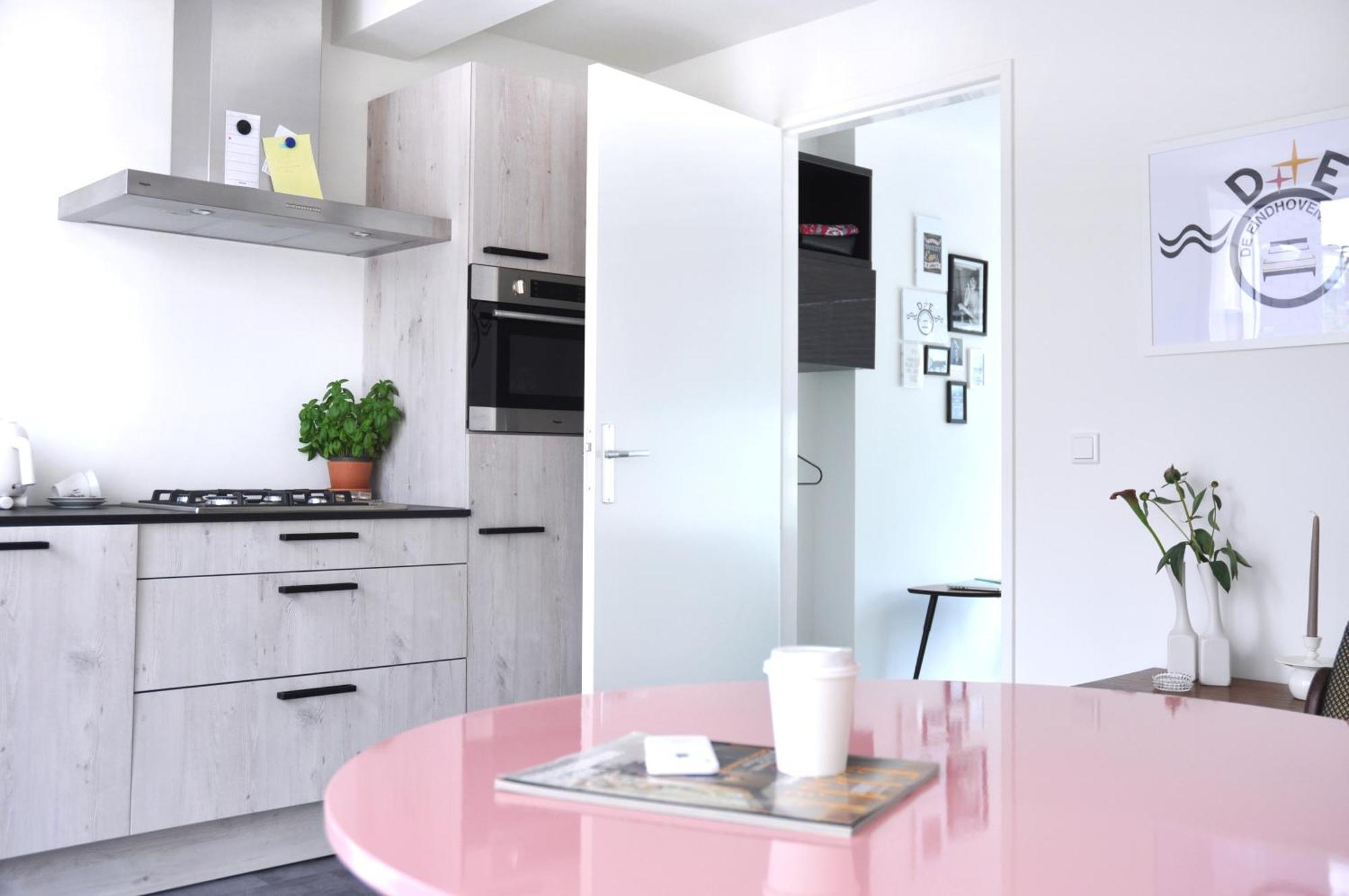 De Eindhovenaar City Apartments Экстерьер фото